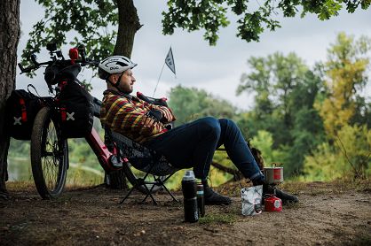 Jak prawidłowo zapakować sakwy rowerowe – kompletny poradnik